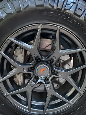 Raptor RB front2.webp