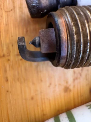 spark plugs 5.webp spark plugs 5.webp