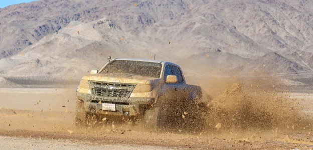 BLAKE_ZR2_MUD.3 (1).webp