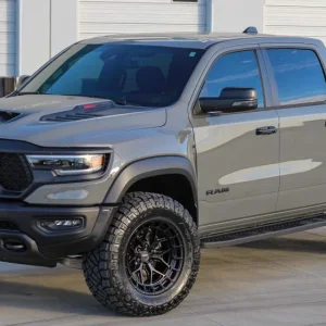 RAM-TRX-Hybrid-Forged-Series-HFX-1-©-Vossen-Wheels-2023-39-1-1047x698.jpg