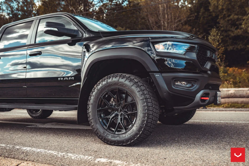 RAM-TRX-Hybrid-Forged-Series-HF6-4-©-Vossen-Wheels-2021-307-1047x698 ...